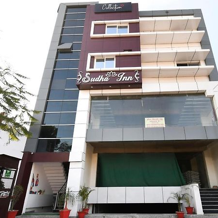 Capital O 70097 Sudha Inn Lucknow Dış mekan fotoğraf