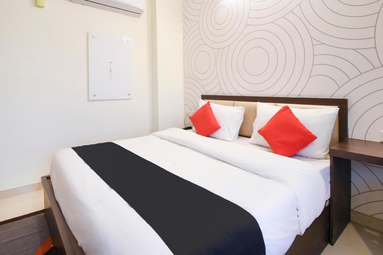 Capital O 70097 Sudha Inn Lucknow Dış mekan fotoğraf