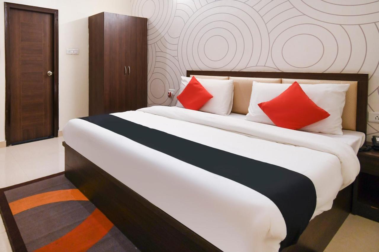Capital O 70097 Sudha Inn Lucknow Dış mekan fotoğraf