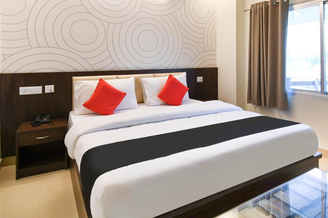 Capital O 70097 Sudha Inn Lucknow Dış mekan fotoğraf