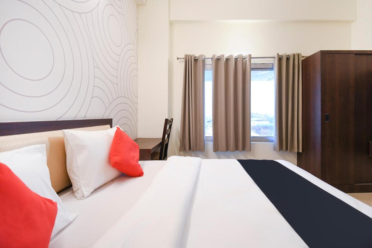 Capital O 70097 Sudha Inn Lucknow Dış mekan fotoğraf